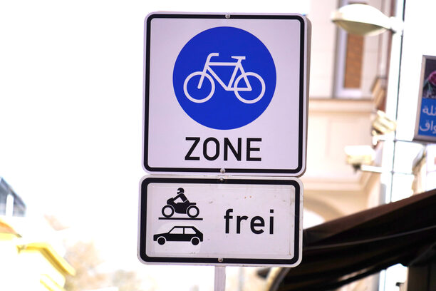 In der Frechener Innenstadt gibt es eine Fahrradzone.