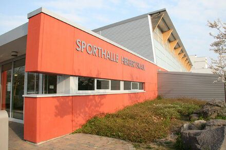 Schmuckfoto Sporthalle Herbertskaul