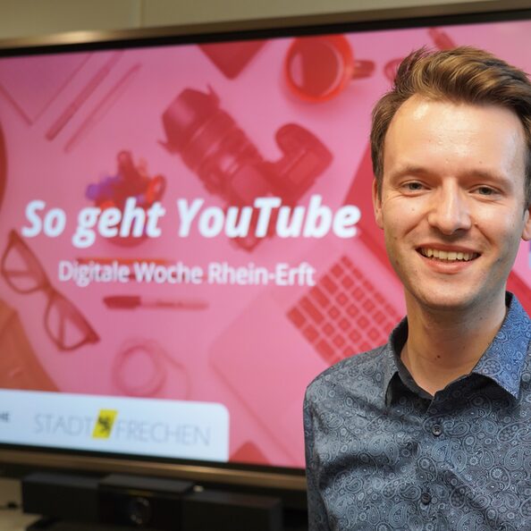 Jan Faßbender gibt auf „So geht YouTube“ Tipps für den Social Media-Video-Kanal.